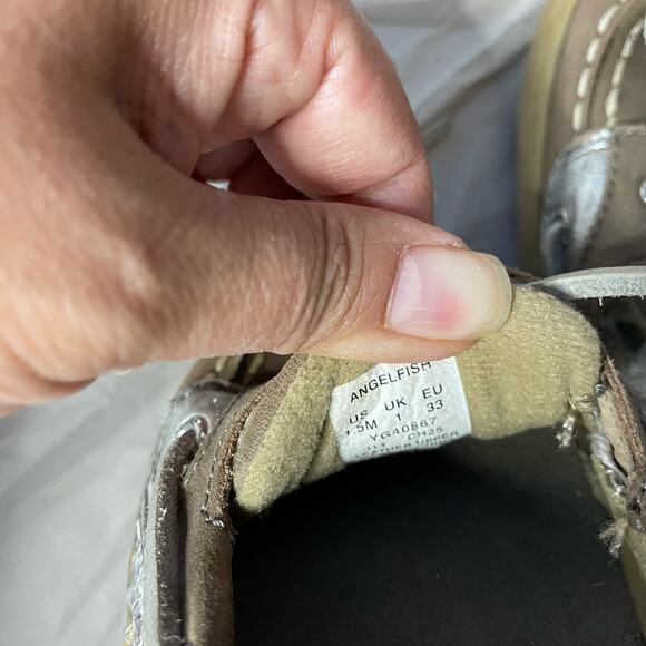 Sperry Topsider Sherry Angelfish Sequined Boat Shoe Kids Size 1.5M Silver Brown - Picture 5 of 5